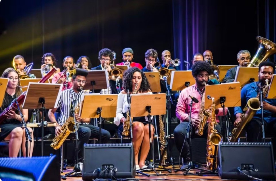 Escola de Música do Ibirapuera oferece curso gratuito de iniciação musical para crianças e adolescentes