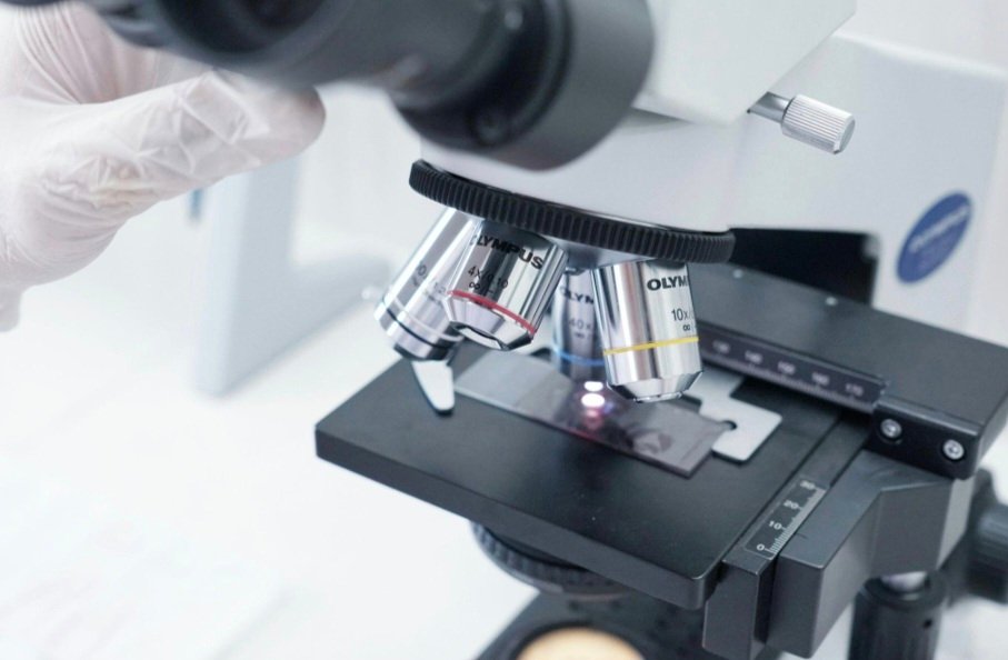 Empresa brasileira que usa dados de prontuário para levar pacientes à pesquisa clínica vai ao maior evento de biotecnologia da Ásia