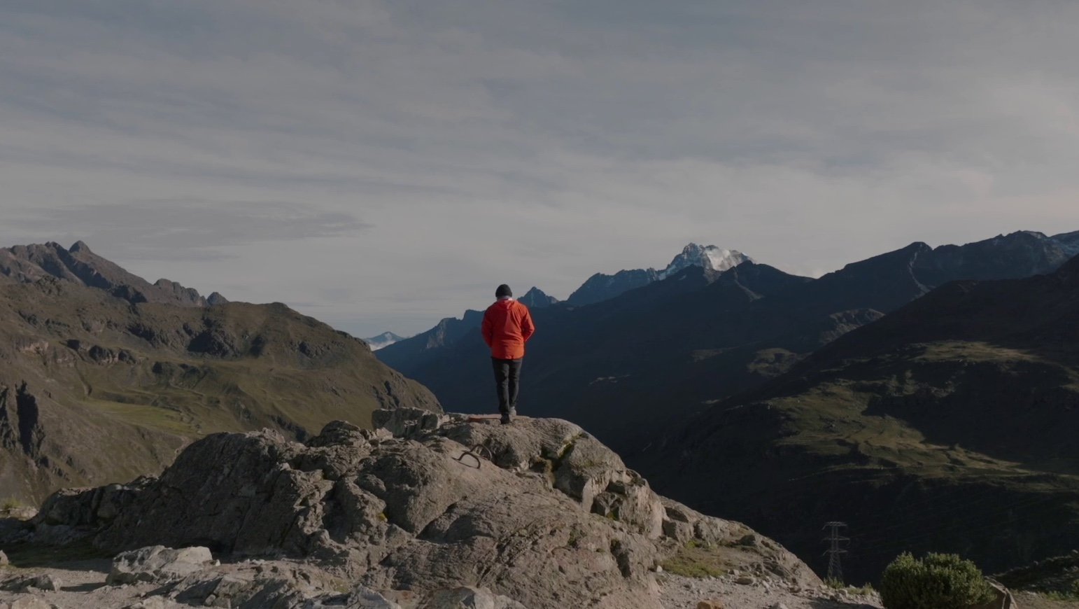 ‘O Engraxate Que Escalou o Everest’ estreia no Canal OFF e no Globoplay nesta quinta