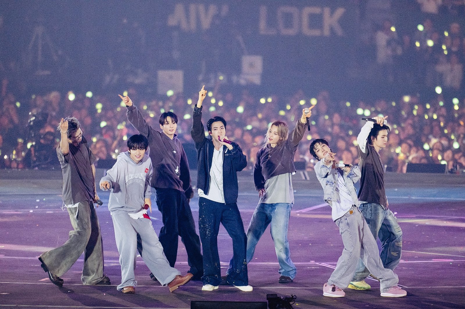 BTS transmite apresentações de São Paulo e Buenos Aires ao vivo nas telonas